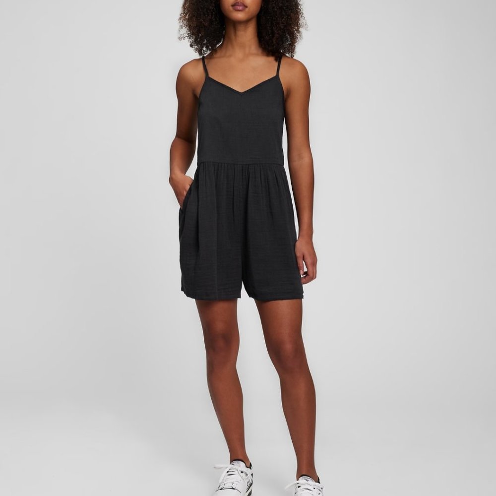 NWT TEEN GAP • Crinkle Gauze romper sz 12